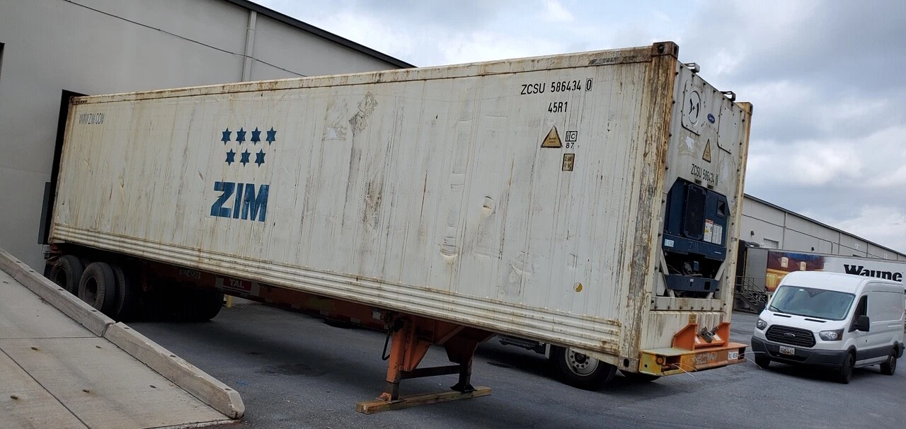 40ft HC Reefer Container–Wind & Water Tight, Non-Working For Sale - Image 4