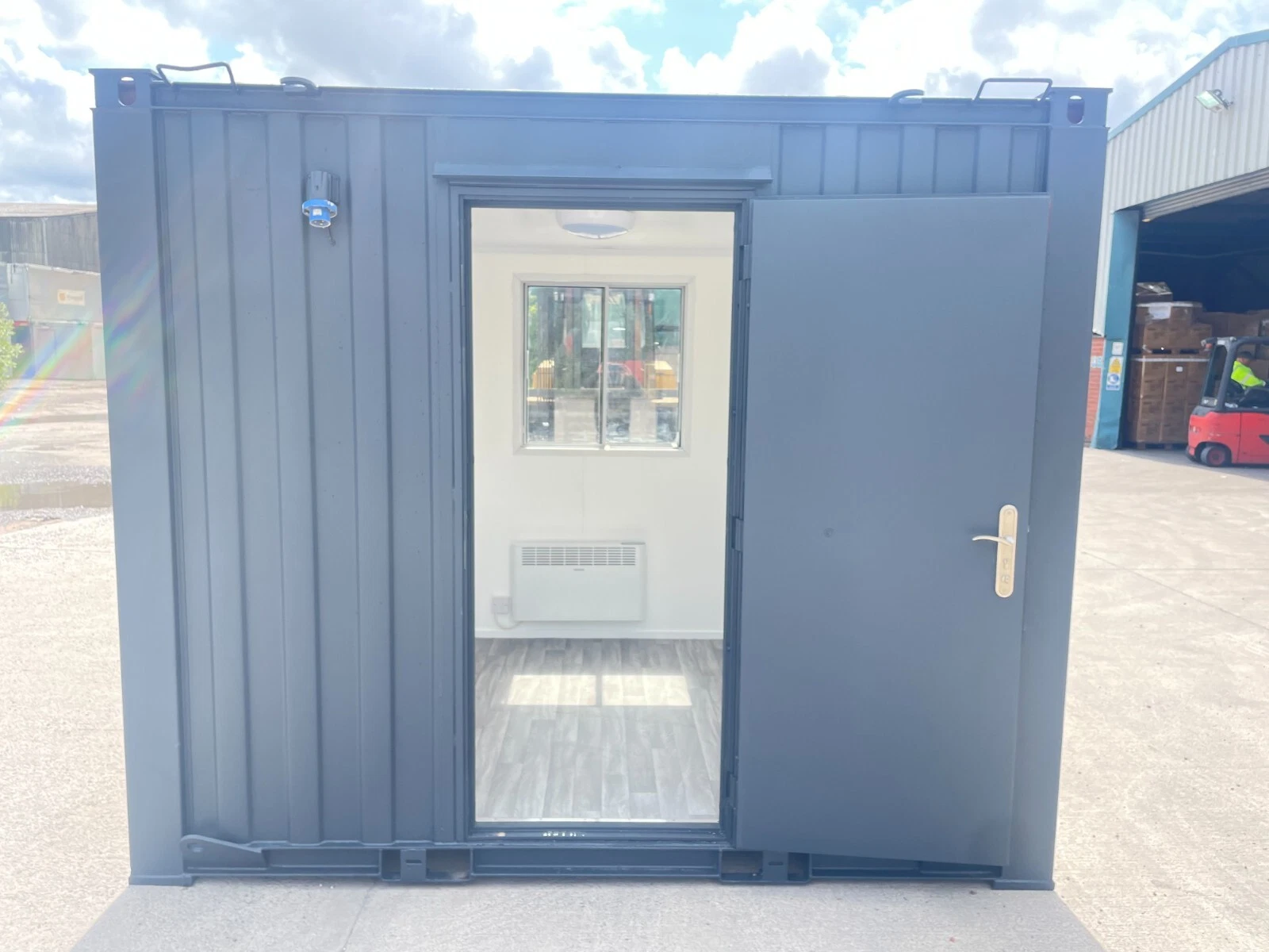 10×8 ft Small Office Container, High Security - Image 2